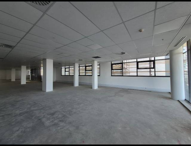 647M² OFFICE TO LET IN ILLOVO